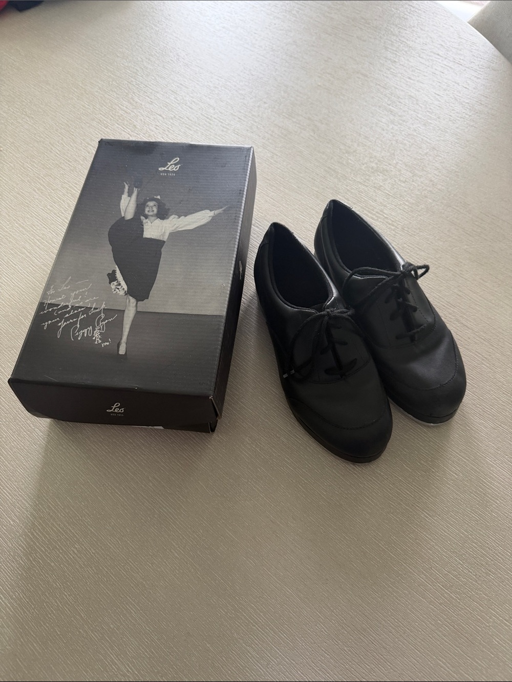 Leo Ultra Tap Shoes Size 4.5